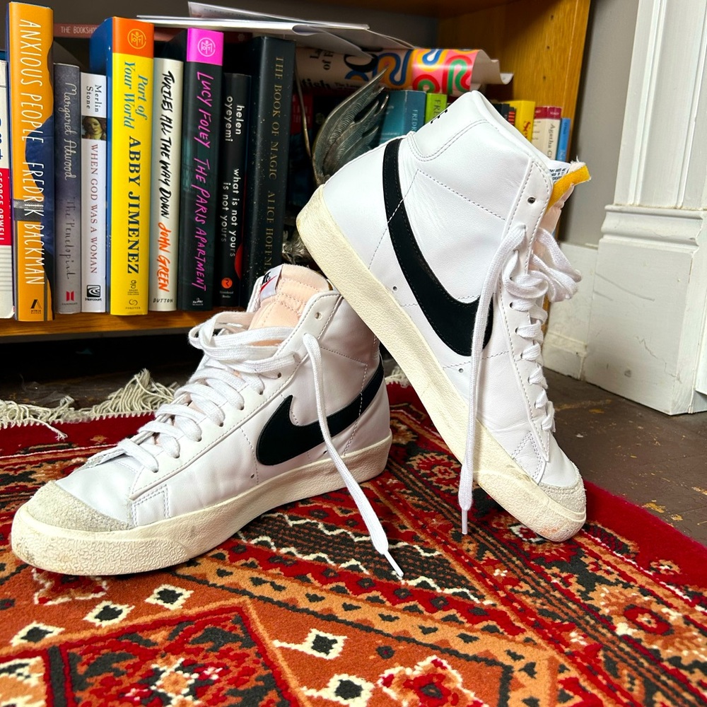 Women’s Nike Blazer Mid ‘77 Vintage Shoes 9.5